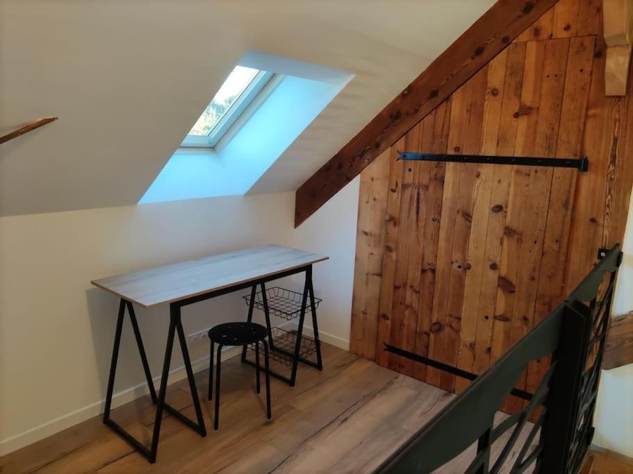 Appartement Duplex Dans Une Ancienne Usine Beaupréau-en-Mauges Εξωτερικό φωτογραφία